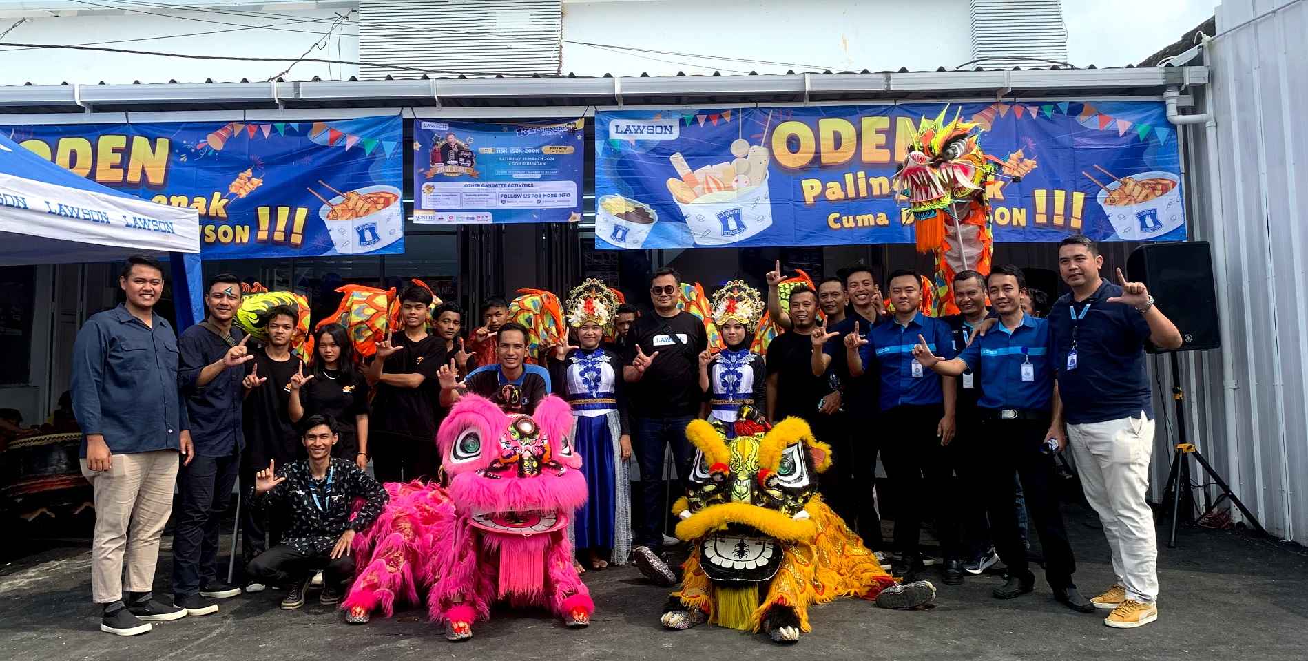 Lawson Hadir di Cirebon, Warga Rela Antri saat Grand Opening